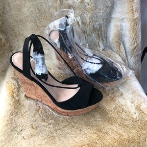 Shoedazzle Black Strappy Cork Wedge Sandals Sz 9